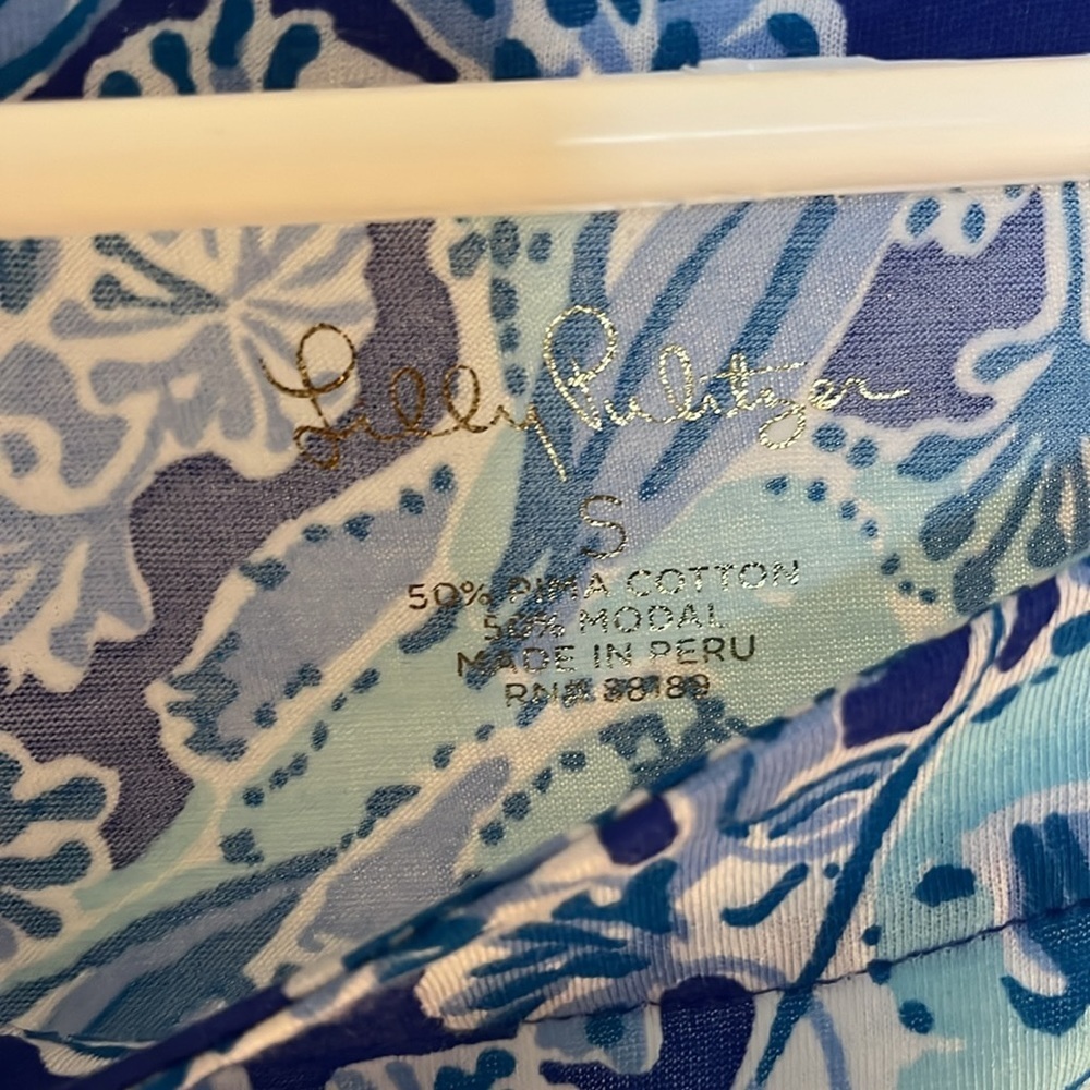 Lily Pulitzer blue purple‎ ruffle sleeve top koala pattern S NWOT - Picture 2 of 7